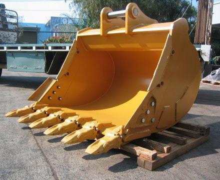 Chén đá tháo cát với tấm răng 25mm Q345B