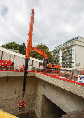 Cánh tay kính thiên văn máy xúc năng suất cao cho mèo Komatsu Hitachi