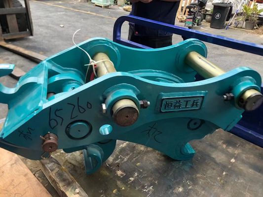 An toàn Máy đào hiệu quả cao Máy kết nối nhanh, Máy kết nối nhanh thủy lực Với chân cho mèo Hitachi komatsu sanny